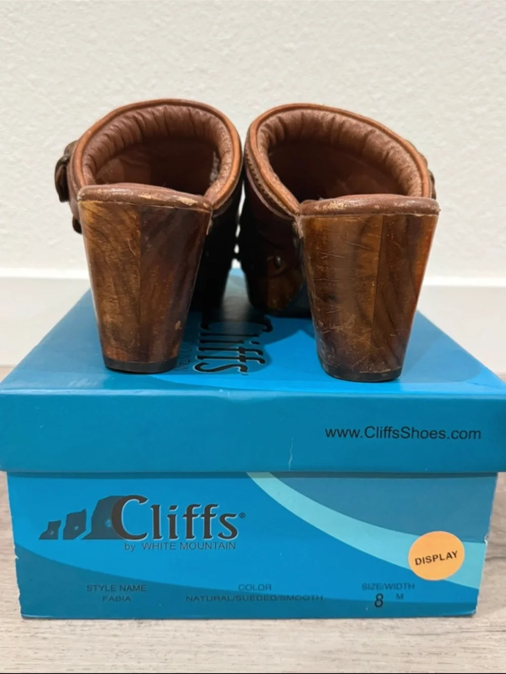 Size 7B Ariat Bridlespur Boho Leather Clog Heels Y2K